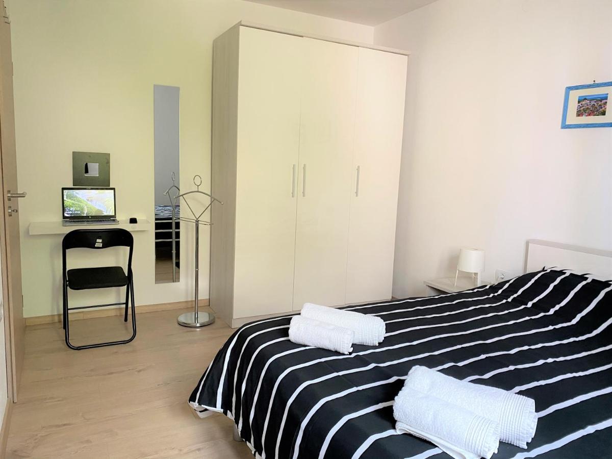 Apartment Punta Premantura E With Garden Exteriér fotografie