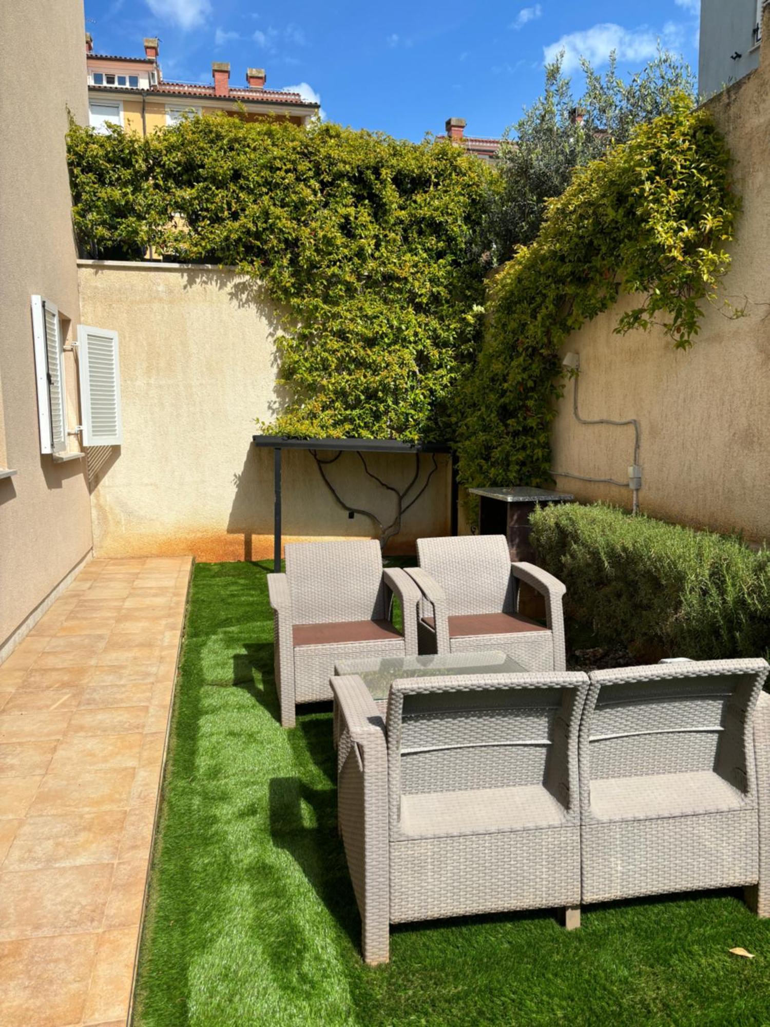 Apartment Punta Premantura E With Garden Exteriér fotografie